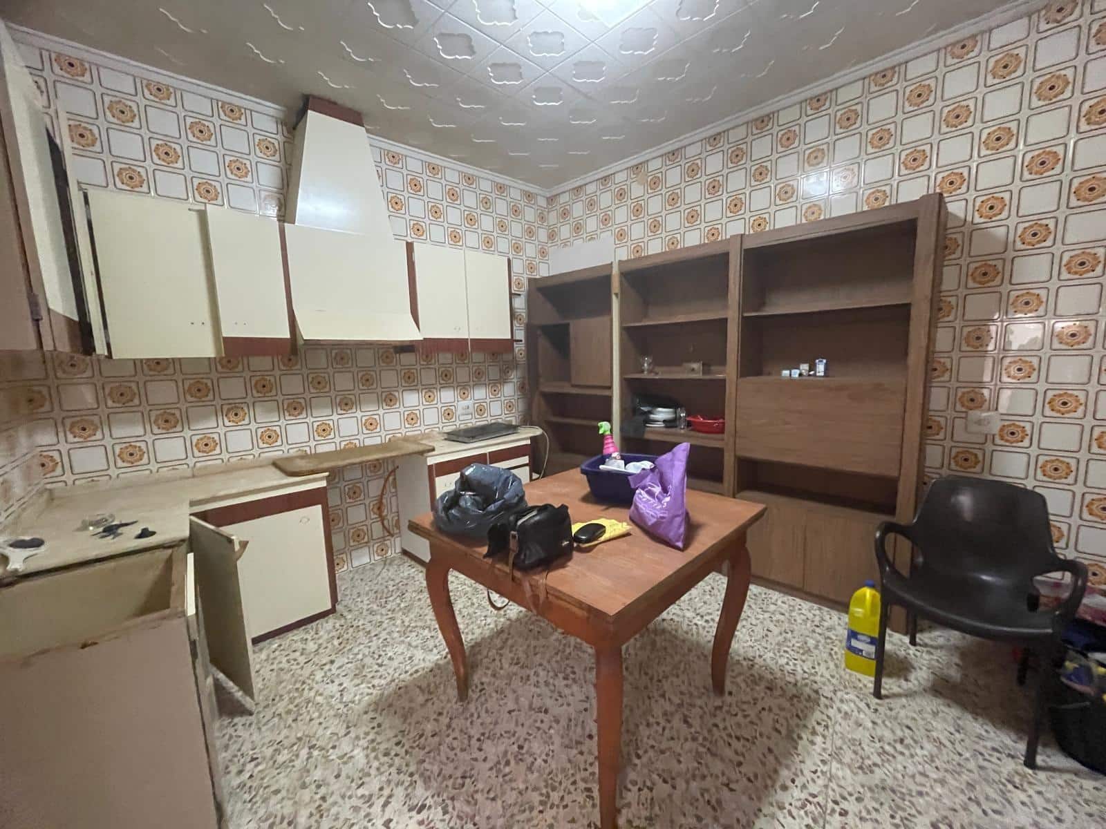 7 makuuhuone Omakotitalo myytävänä paikassa Rojales - 105 000 € (Ref: 10120177)