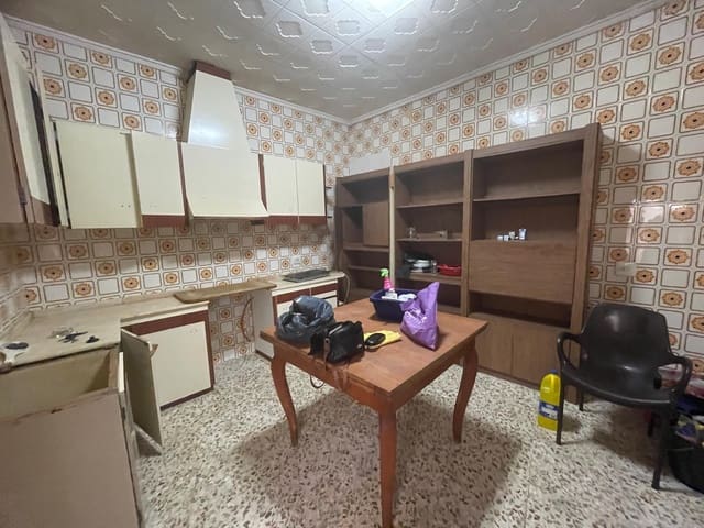 7 makuuhuone Omakotitalo myytävänä paikassa Rojales - 105 000 € (Ref: 10120177)