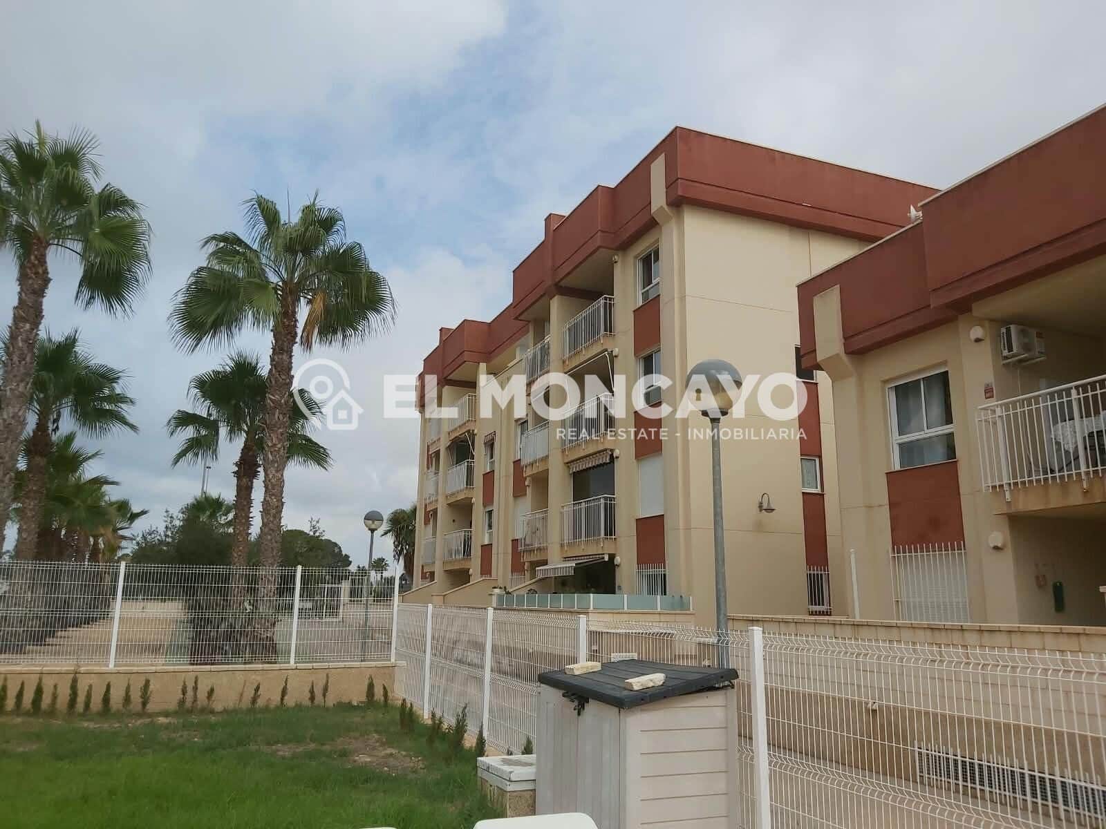 3 chambre Penthouse à vendre à Orihuela Costa avec piscine - 279 900 € (Ref: 10136044)