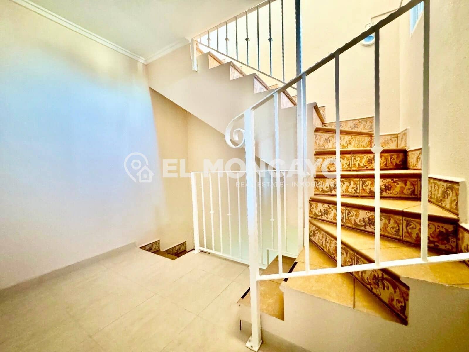 3 soverom Rekkehus til salgs i Torrevieja - € 199 000 (Ref: 10142609)