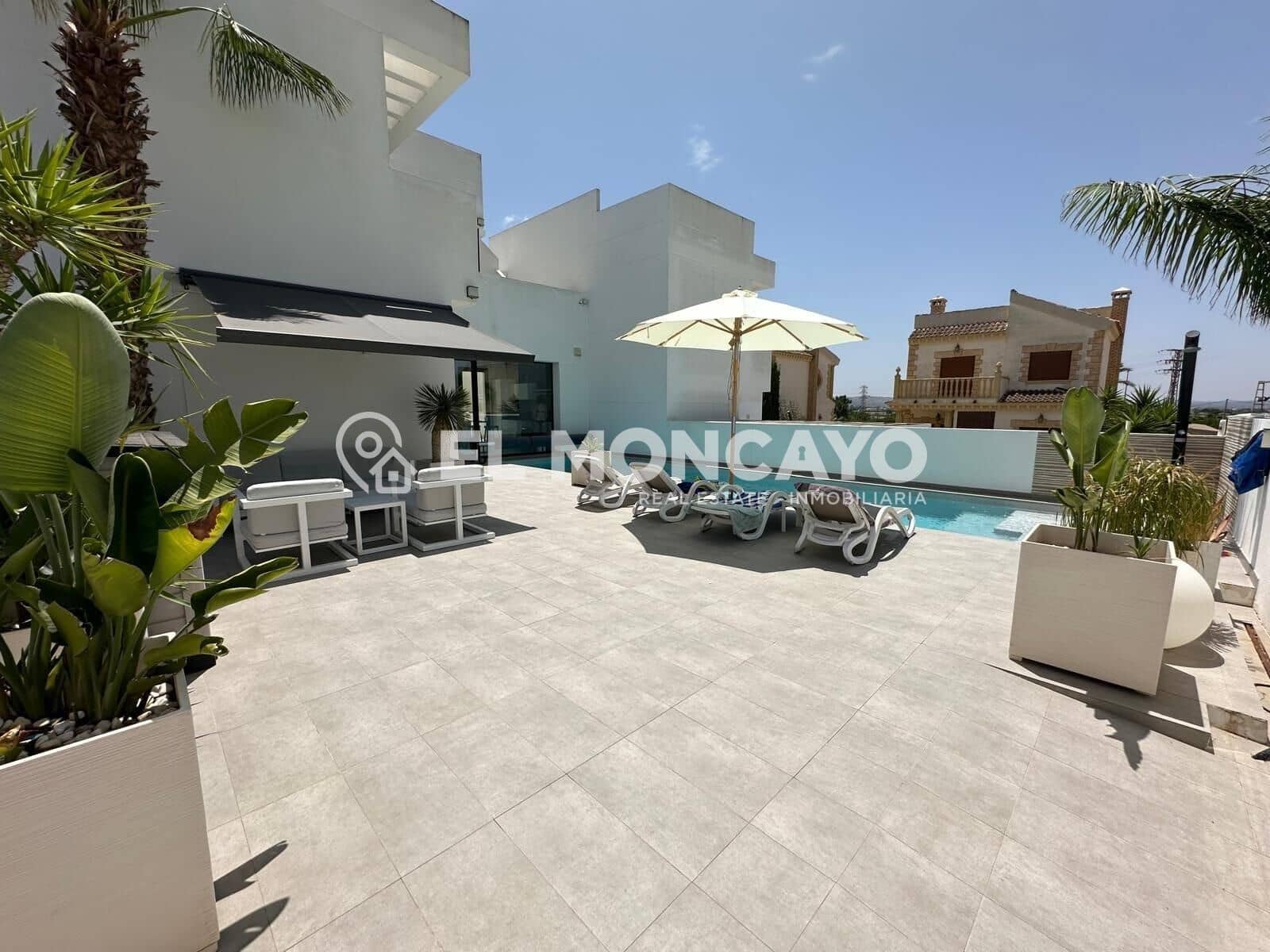 3 soverom Villa til salgs i San Fulgencio med svømmebasseng garasje - € 429 000 (Ref: 10166658)