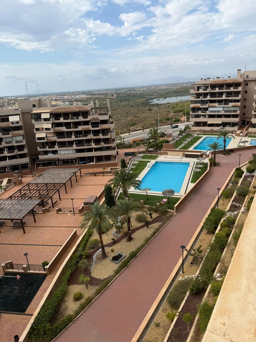 2 soveværelse Lejlighed til salg i Arenales del Sol med swimmingpool garage - € 325.000 (Ref: 10168725)