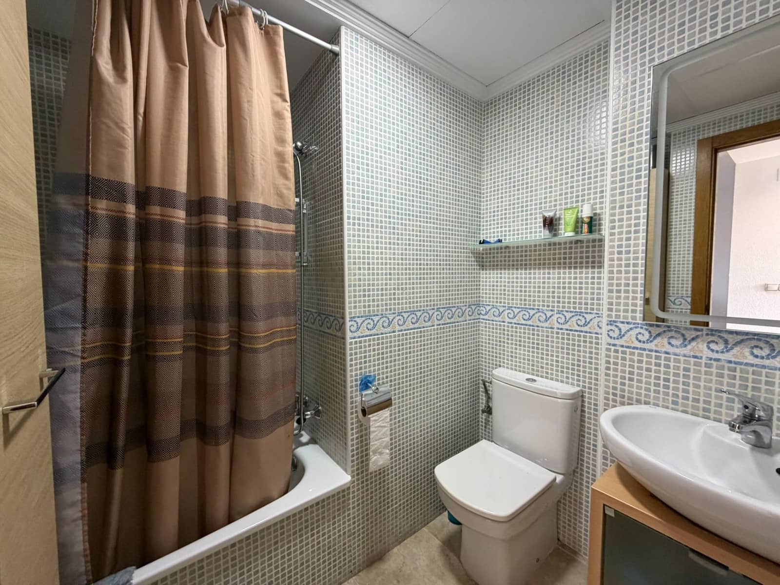 2 soveværelse Lejlighed til salg i Arenales del Sol med swimmingpool garage - € 325.000 (Ref: 10168725)