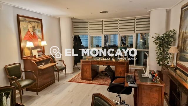 2 makuuhuone Toimisto vuokrattavana paikassa Zona Pueblo, Guardamar del Segura - 1 500 € (Ref: 10171585)