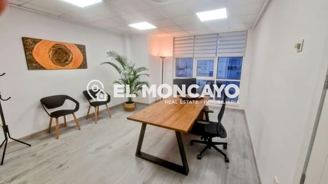 2 makuuhuone Toimisto vuokrattavana paikassa Zona Pueblo, Guardamar del Segura - 1 500 € (Ref: 10171585)