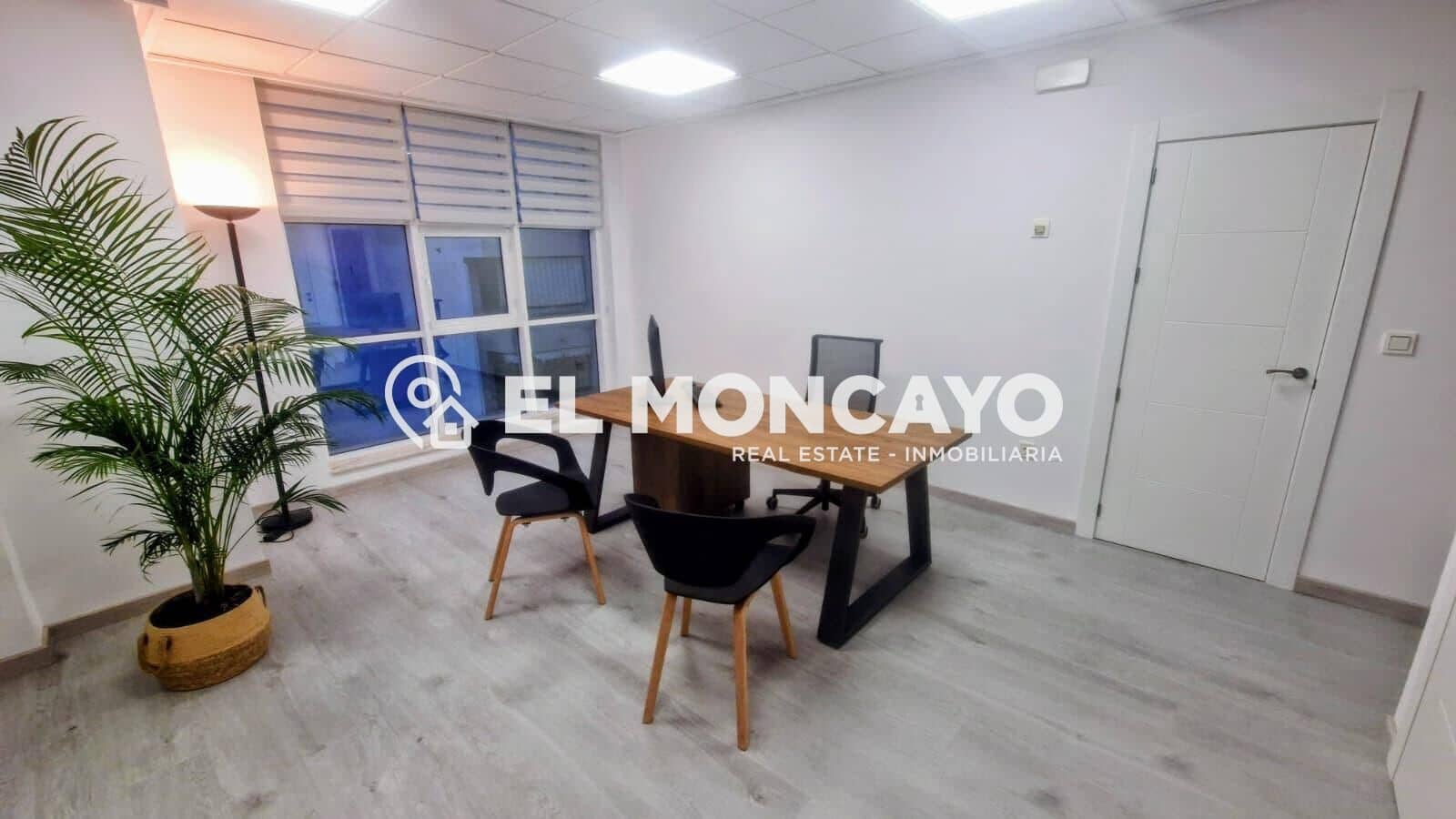 2 makuuhuone Toimisto vuokrattavana paikassa Guardamar del Segura - 1 500 € (Ref: 10171585)