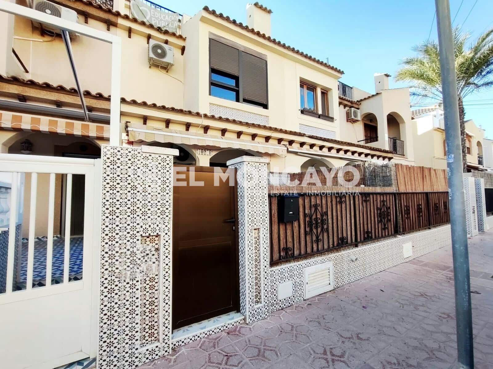 3 bedroom Terraced Villa for sale in Guardamar del Segura with pool - € 279,000 (Ref: 10173928)