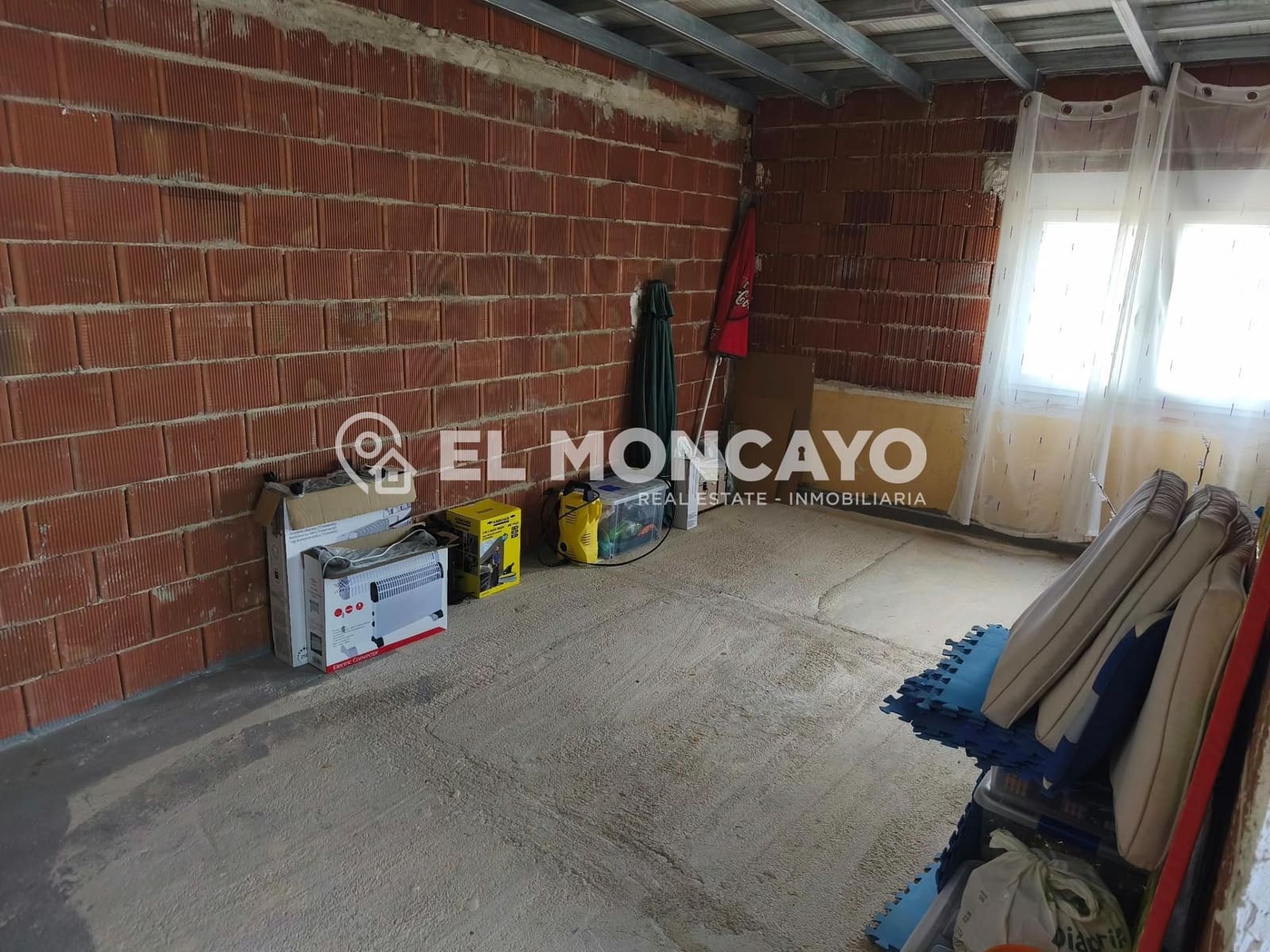 4 sypialnia Dom szeregowy na sprzedaż w La Florida - 229 000 € (Ref: 10183113)