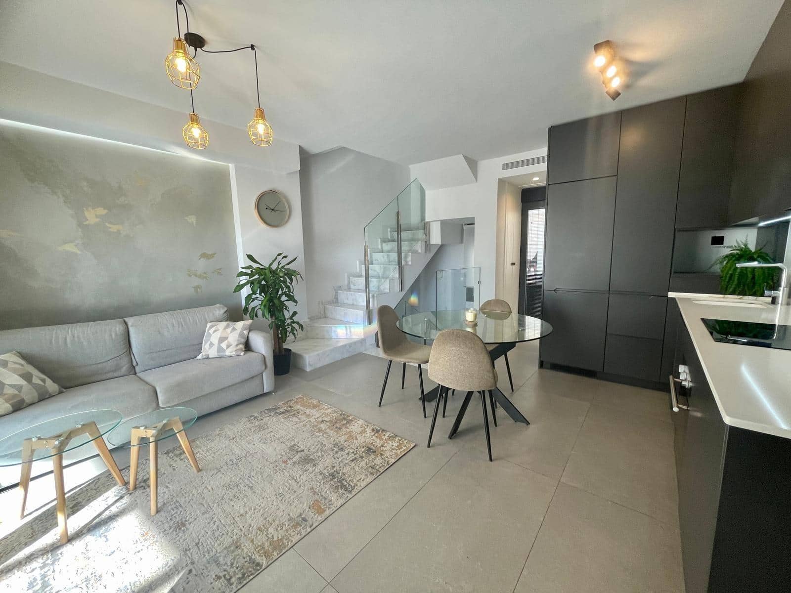 4 sypialnia Dom szeregowy na sprzedaż w Guardamar del Segura z basenem garażem - 360 000 € (Ref: 10184889)