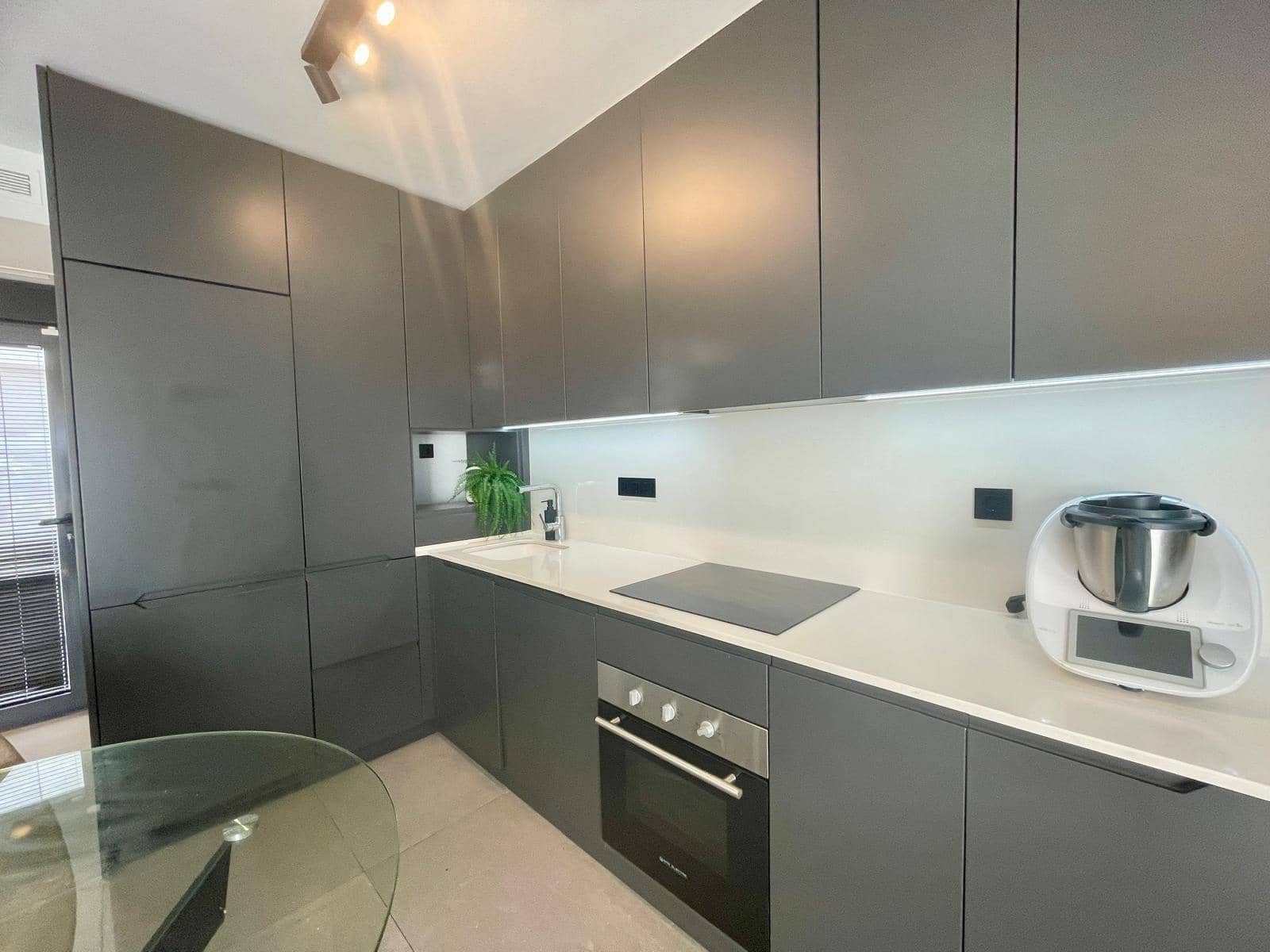 4 sypialnia Dom szeregowy na sprzedaż w Guardamar del Segura z basenem garażem - 360 000 € (Ref: 10184889)
