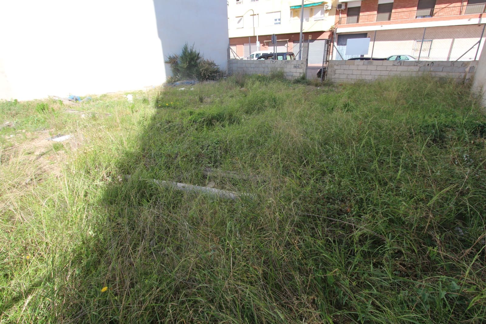 Działka budowlana na sprzedaż w Guardamar del Segura - 300 000 € (Ref: 7436797)