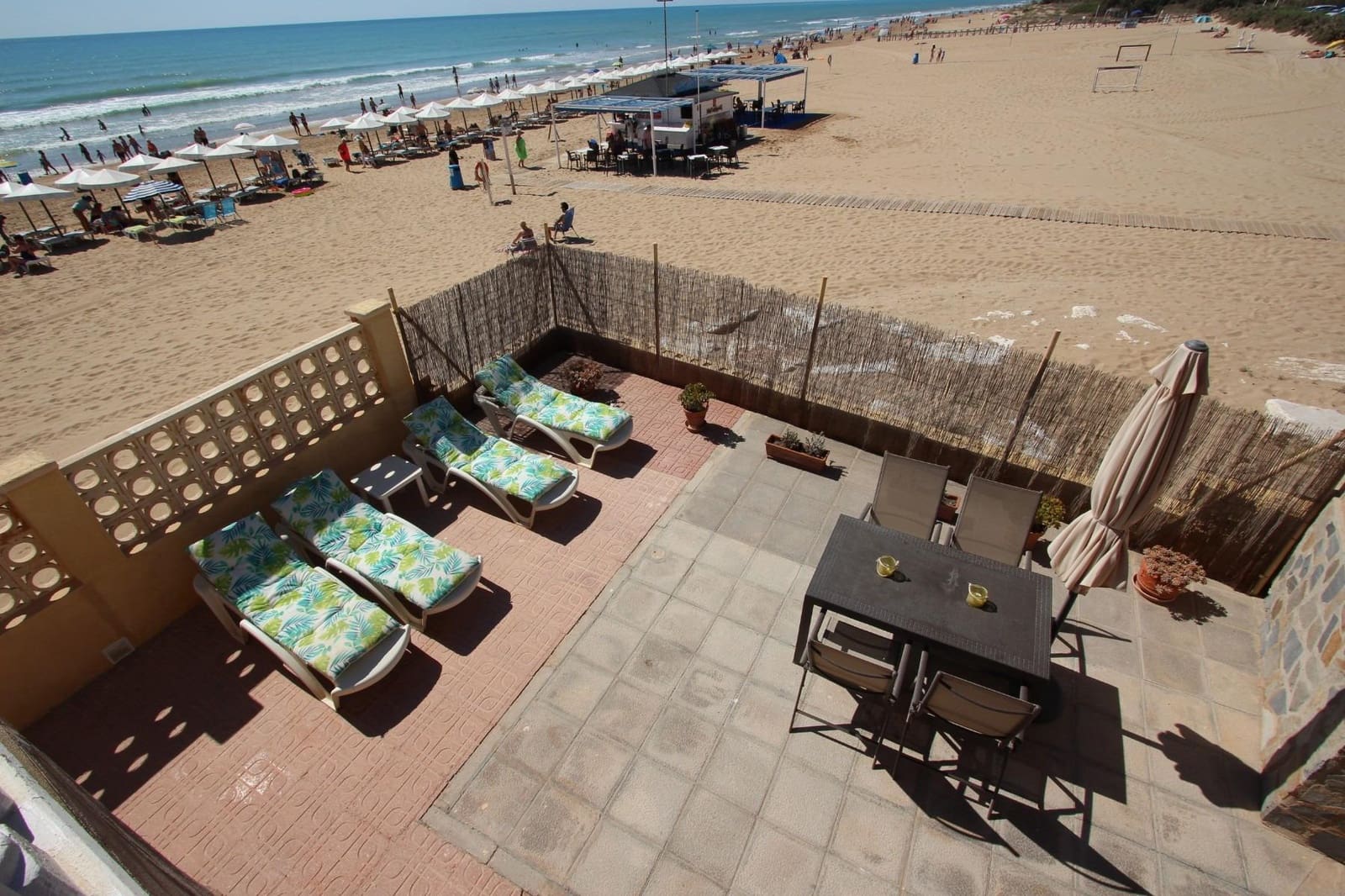 7 bedroom Villa for sale in Guardamar del Segura with pool garage - € 750,000 (Ref: 7436813)