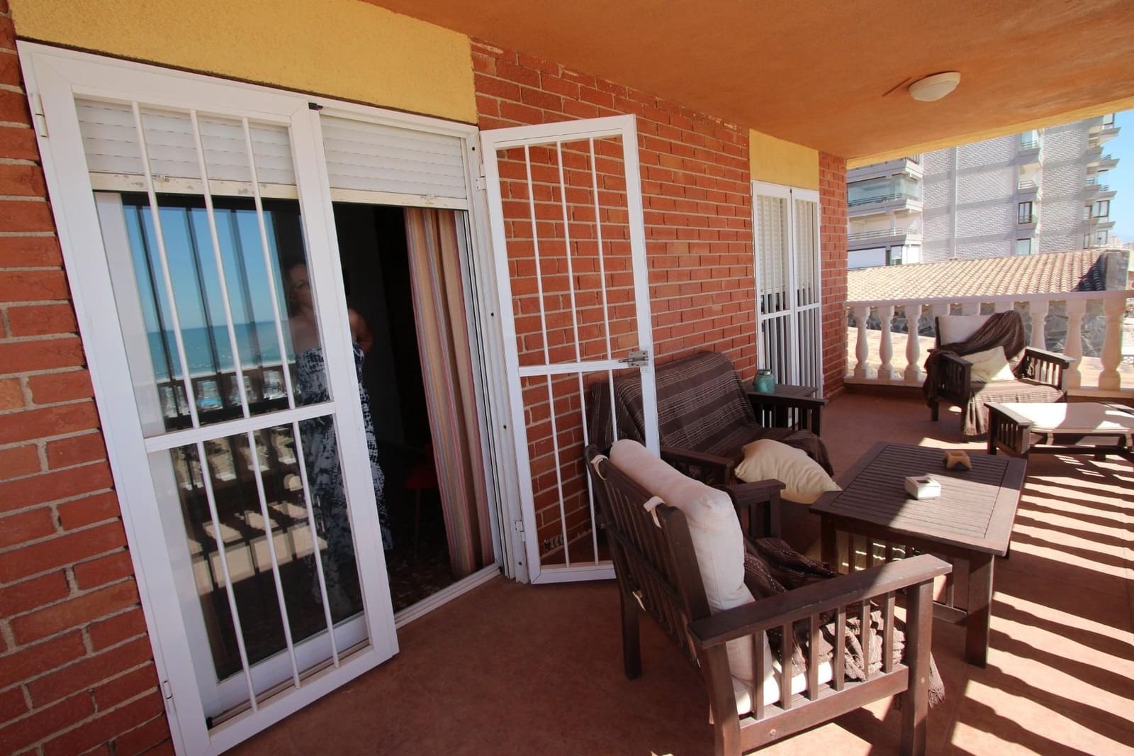 7 bedroom Villa for sale in Guardamar del Segura with pool garage - € 750,000 (Ref: 7436813)