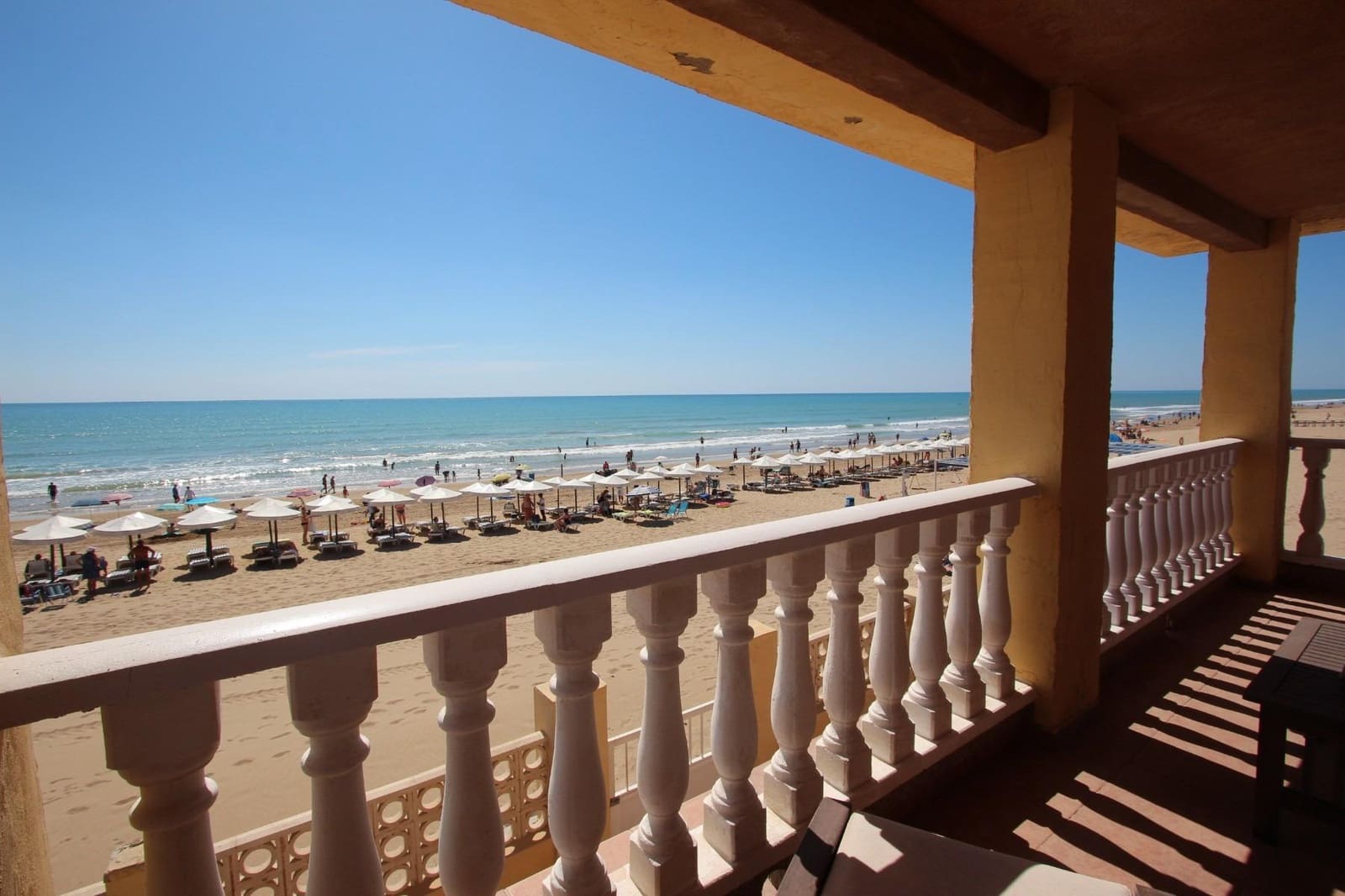 7 bedroom Villa for sale in Guardamar del Segura with pool garage - € 750,000 (Ref: 7436813)