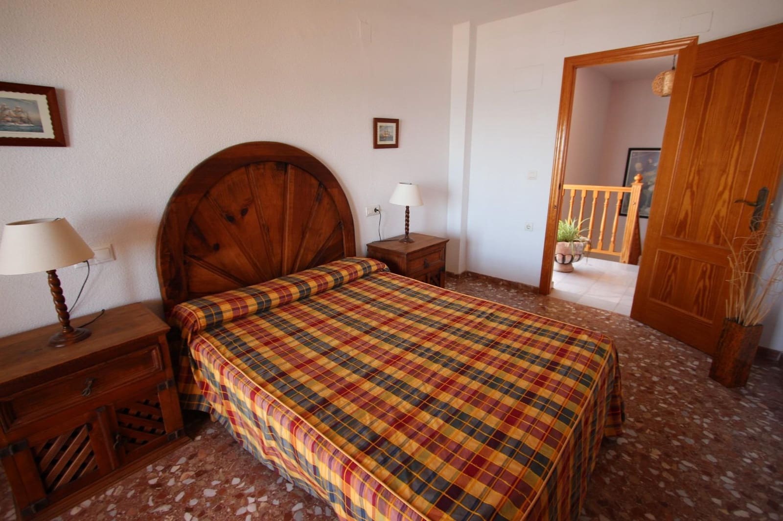 7 bedroom Villa for sale in Guardamar del Segura with pool garage - € 750,000 (Ref: 7436813)