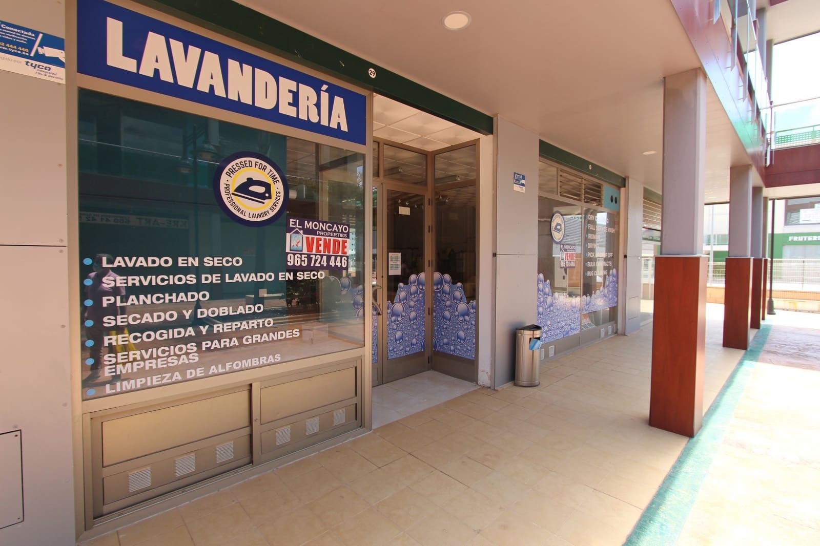 Commercial for sale in La Marina - € 50,000 (Ref: 7436829)