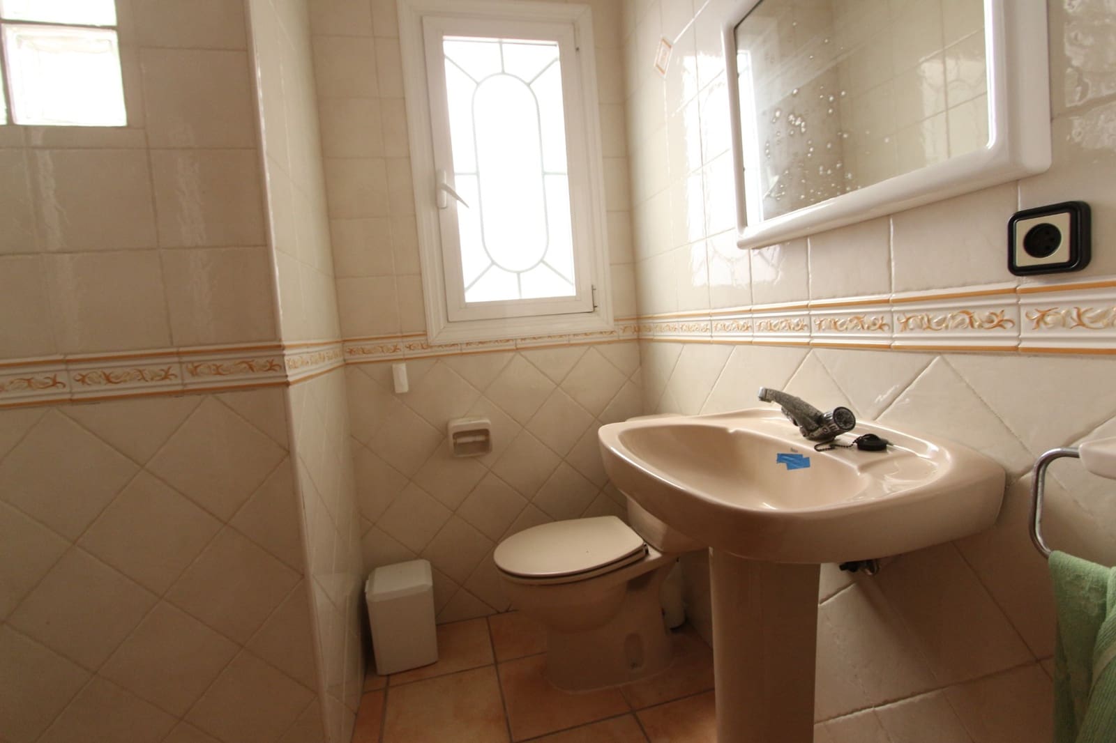 4 sypialnia Willa na sprzedaż w Los Montesinos z garażem - 249 900 € (Ref: 7436857)