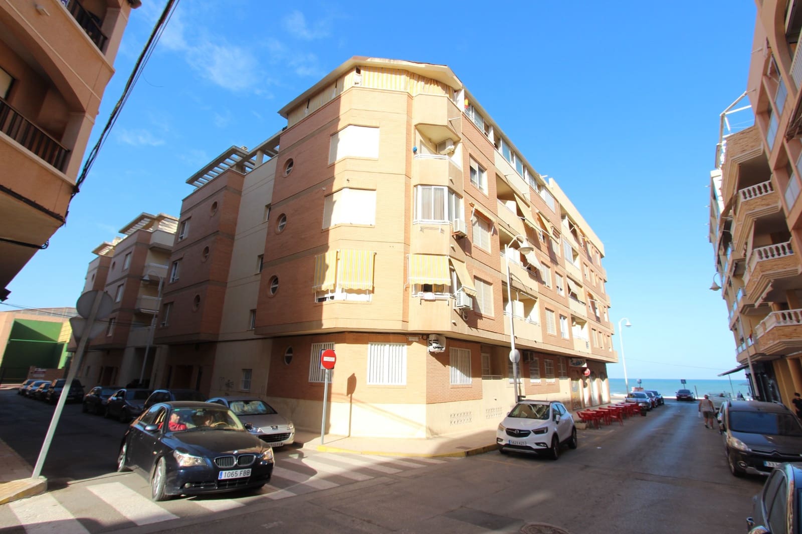 1 bedroom Beach Apartment for sale in Guardamar del Segura - € 120,000 (Ref: 7436877)