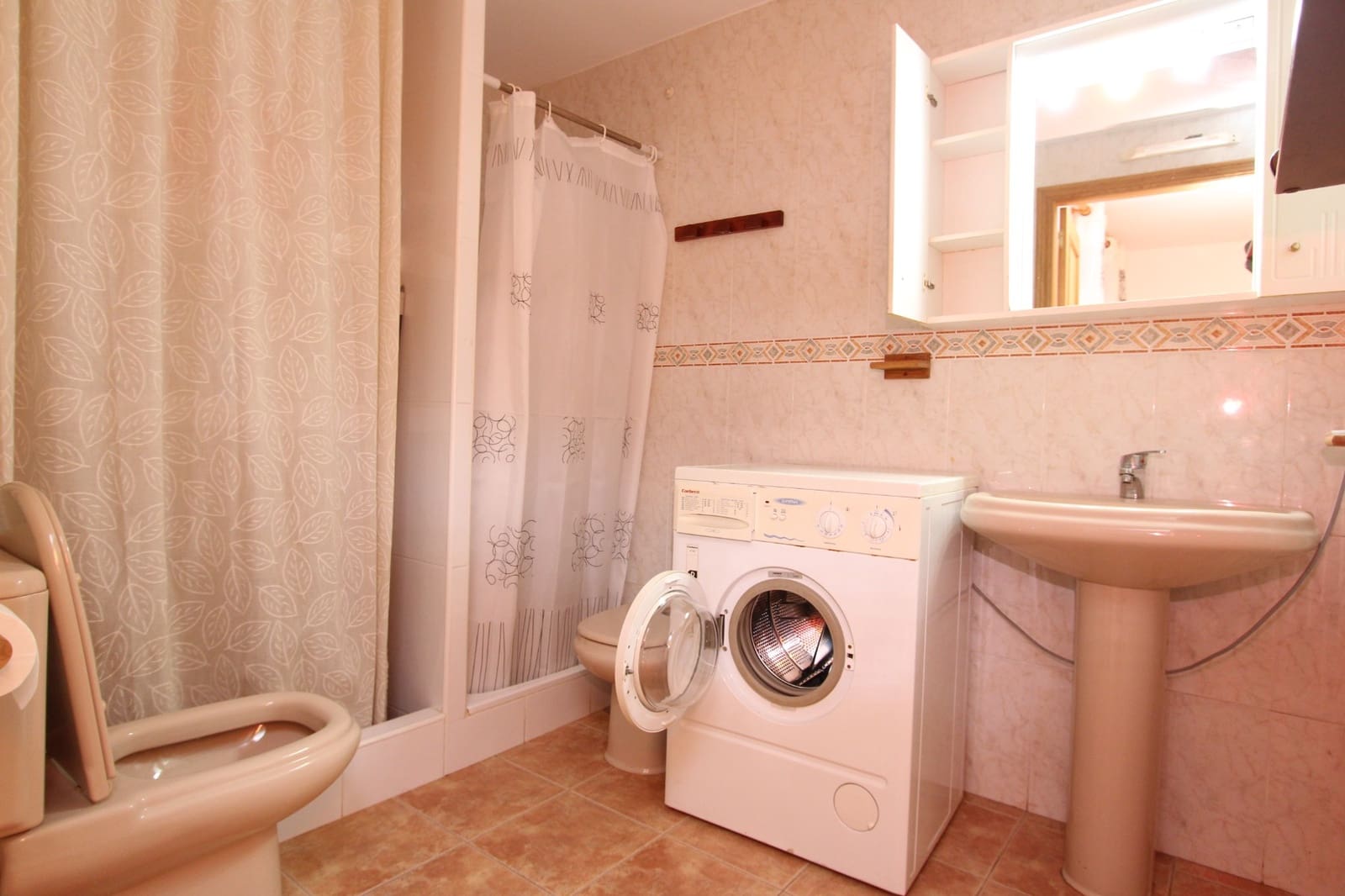 1 bedroom Beach Apartment for sale in Guardamar del Segura - € 120,000 (Ref: 7436877)