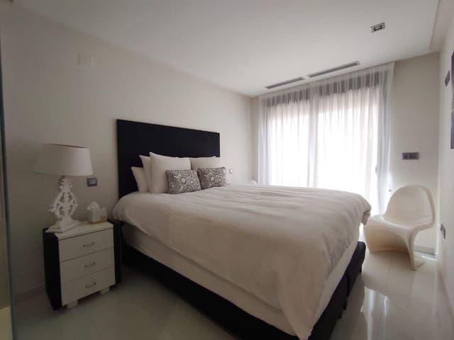 3 chambre Appartement à vendre à Guardamar del Segura avec piscine - 350 000 € (Ref: 7436958)