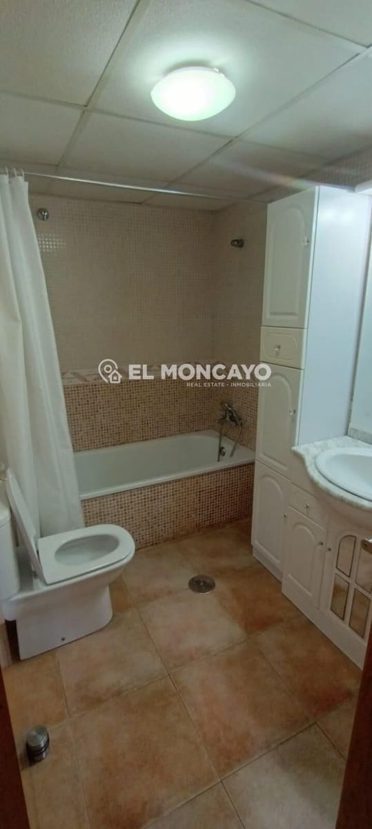 2 chambre Appartement à vendre à Guardamar del Segura avec piscine garage - 169 900 € (Ref: 7436995)