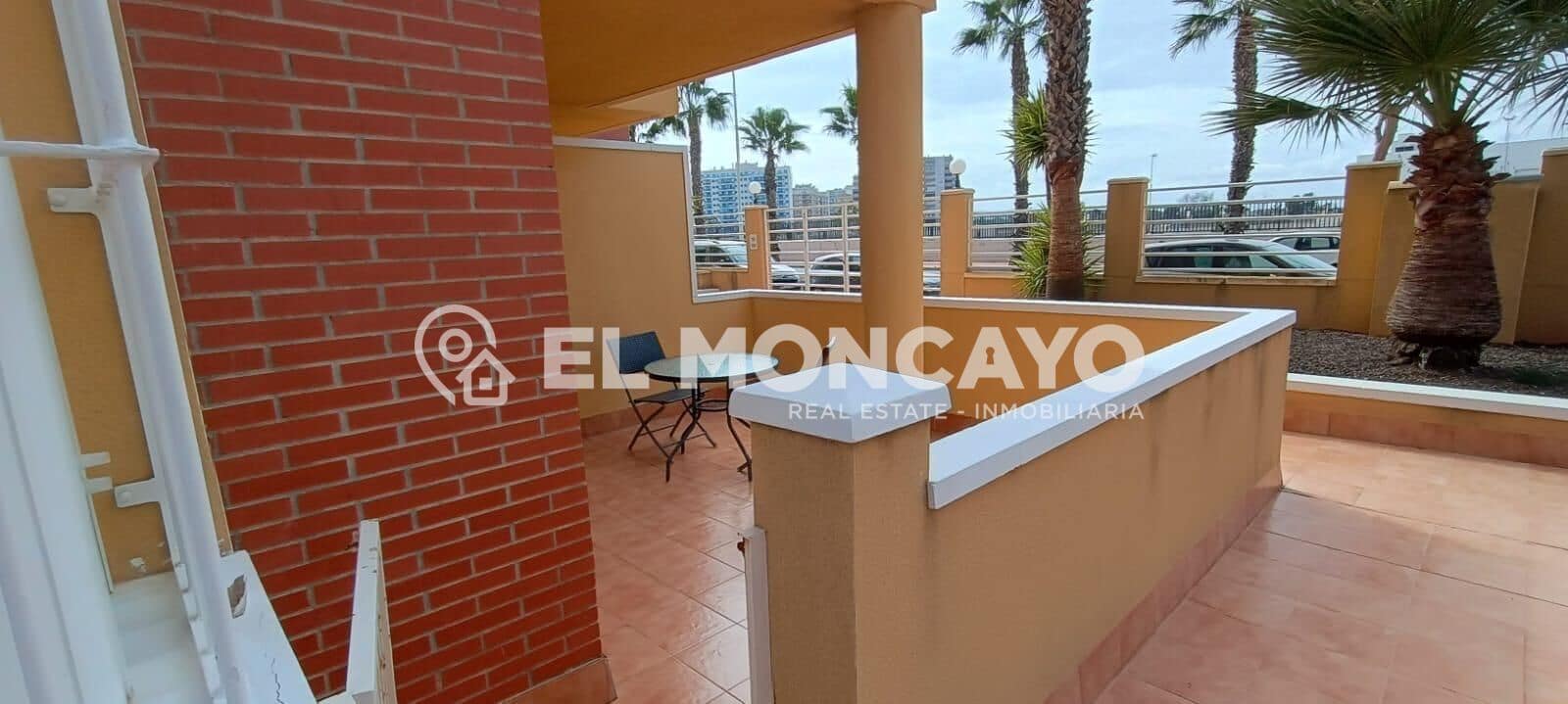 2 chambre Appartement à vendre à Guardamar del Segura avec piscine garage - 169 900 € (Ref: 7436995)