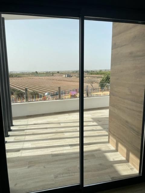 3 soveværelse Rækkehus til salg i San Miguel de Salinas med swimmingpool garage - € 499.900 (Ref: 7437098)