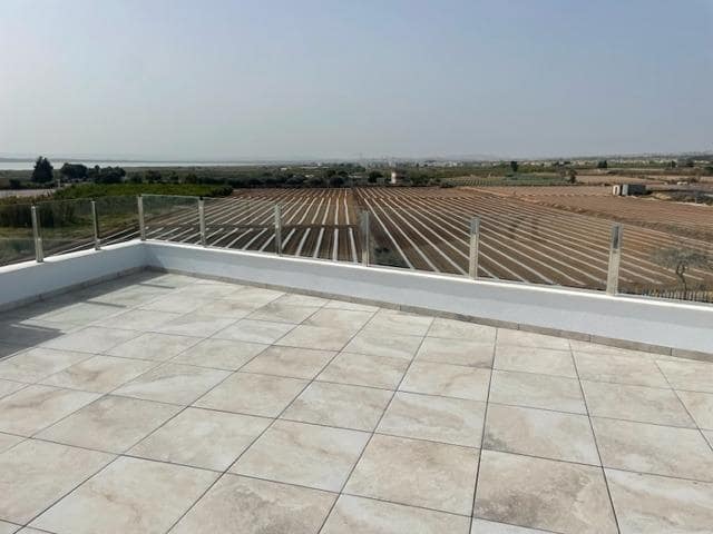 3 soveværelse Rækkehus til salg i San Miguel de Salinas med swimmingpool garage - € 499.900 (Ref: 7437098)