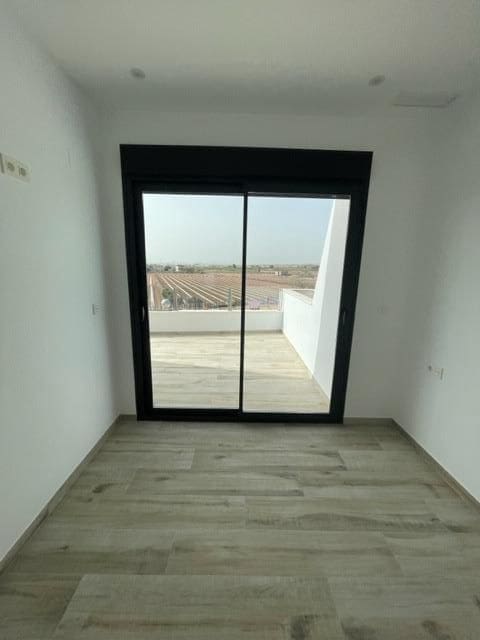 3 soveværelse Rækkehus til salg i San Miguel de Salinas med swimmingpool garage - € 499.900 (Ref: 7437098)