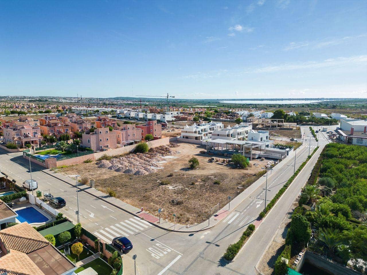 3 bedroom Villa for sale in Los Montesinos with pool - € 449,900 (Ref: 7590031)