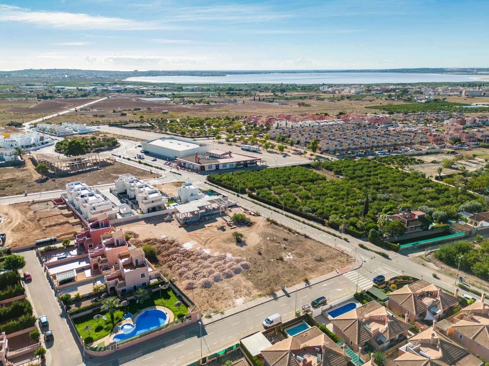 3 bedroom Villa for sale in Los Montesinos with pool - € 449,900 (Ref: 7590031)