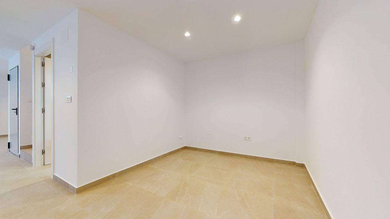 4 makuuhuone Rivitalo myytävänä paikassa Algorfa mukana uima-altaan 
autotalli - 510 000 € (Ref: 7590032)