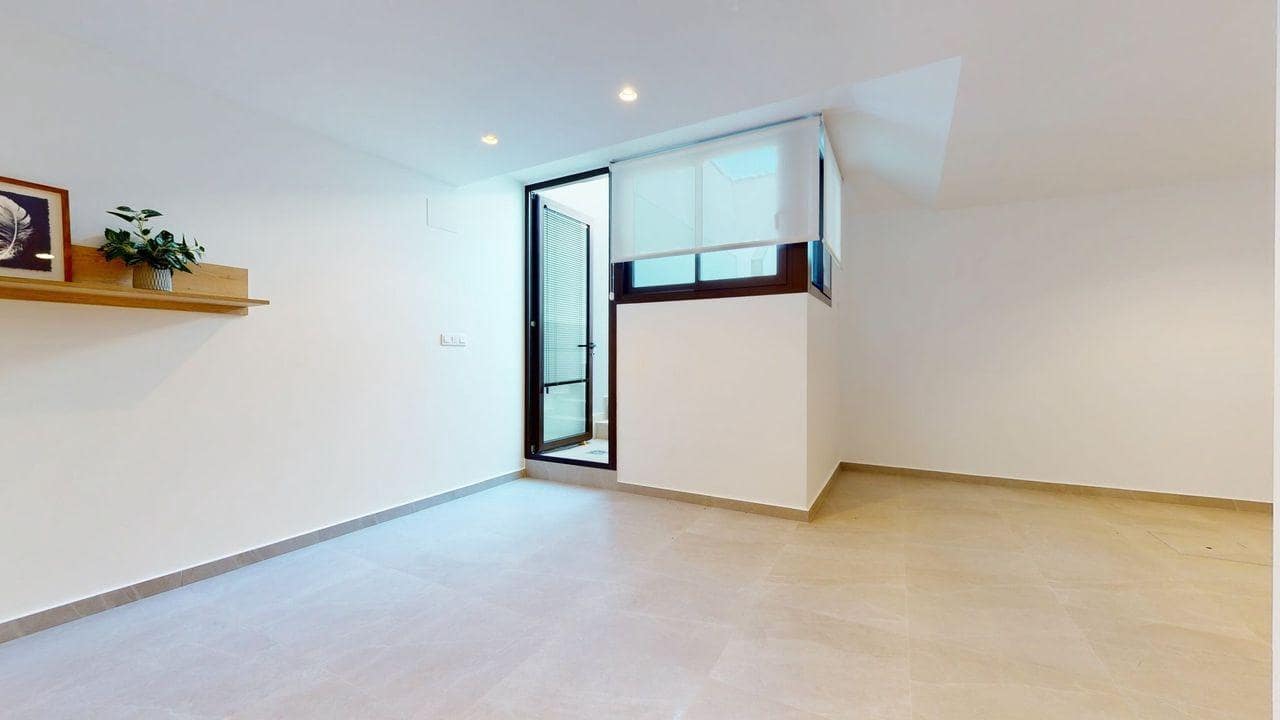 4 makuuhuone Rivitalo myytävänä paikassa Algorfa mukana uima-altaan 
autotalli - 510 000 € (Ref: 7590032)