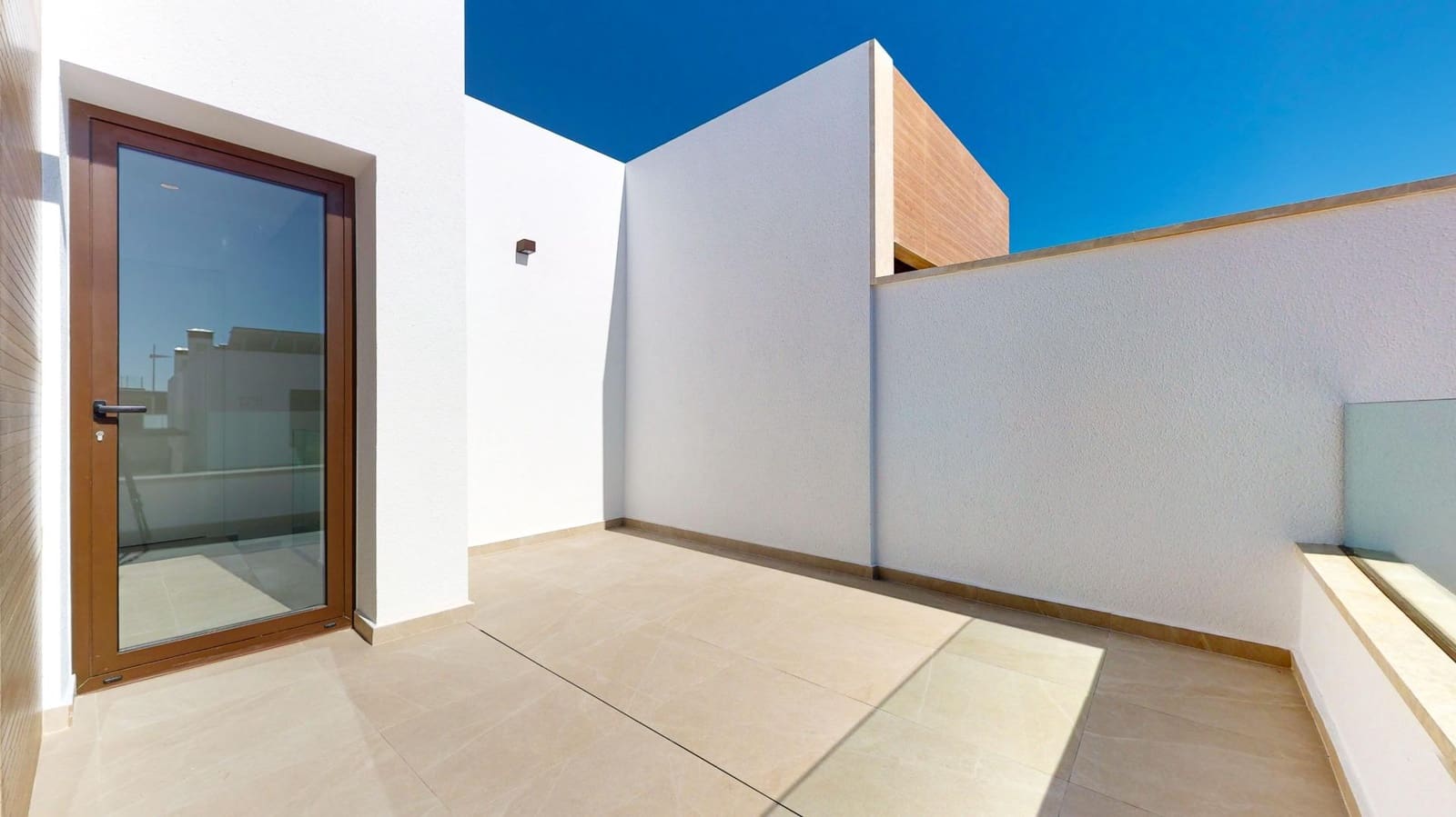 4 makuuhuone Rivitalo myytävänä paikassa Algorfa mukana uima-altaan 
autotalli - 510 000 € (Ref: 7590032)