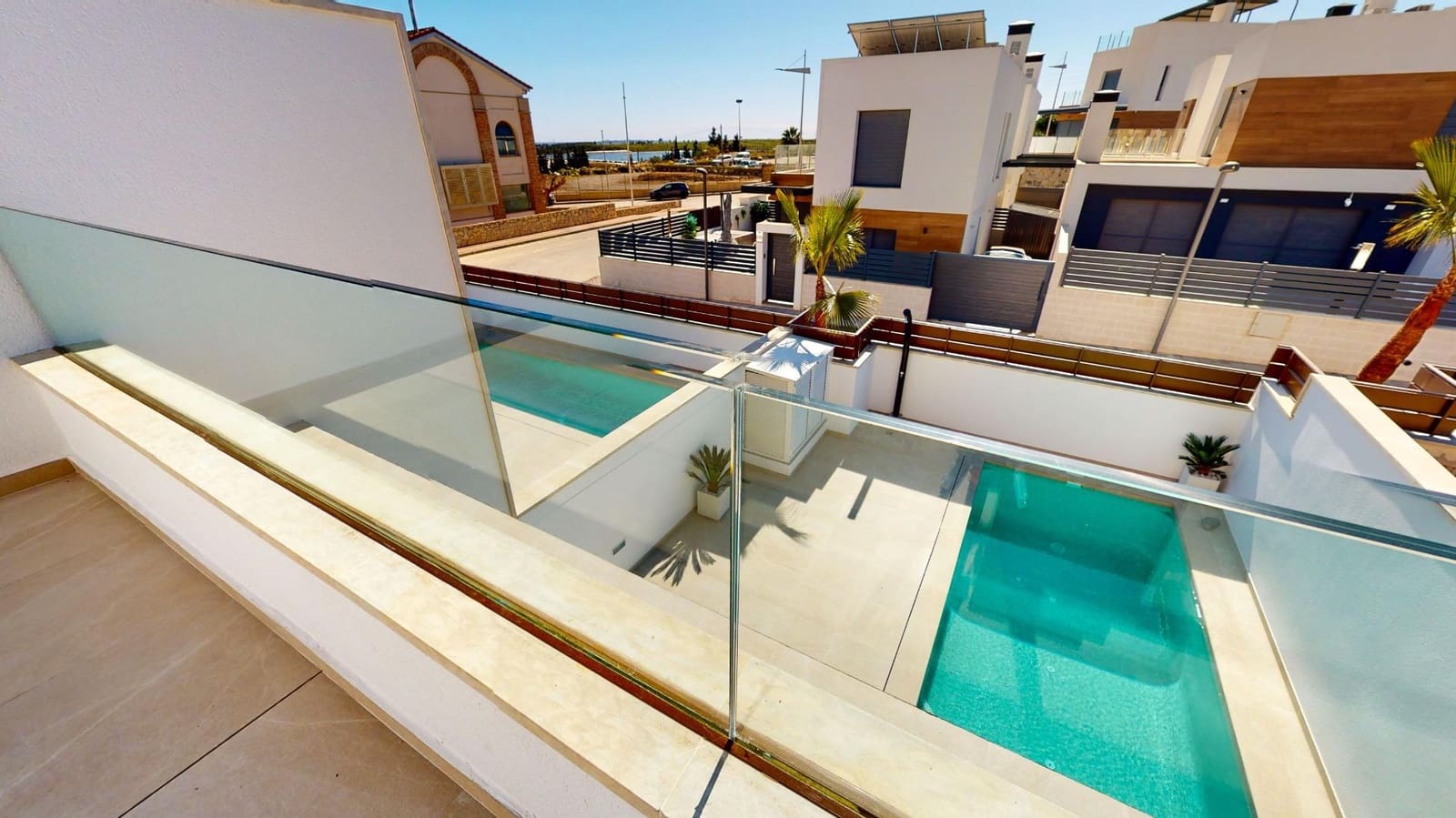 4 makuuhuone Rivitalo myytävänä paikassa Algorfa mukana uima-altaan 
autotalli - 510 000 € (Ref: 7590032)