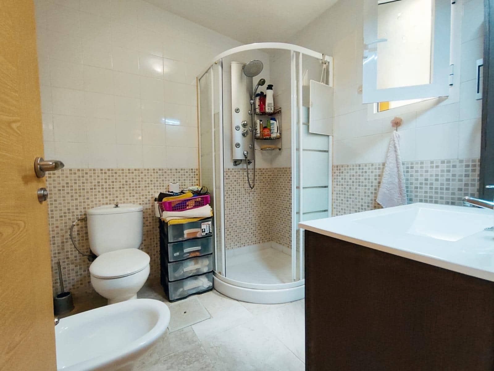 2 bedroom Villa for sale in Los Montesinos - € 140,000 (Ref: 7677130)