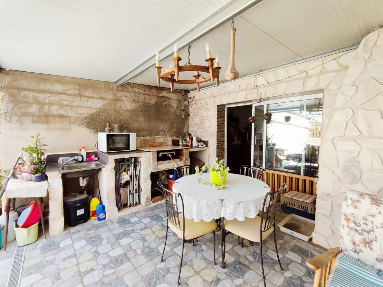 2 bedroom Villa for sale in Los Montesinos - € 140,000 (Ref: 7677130)