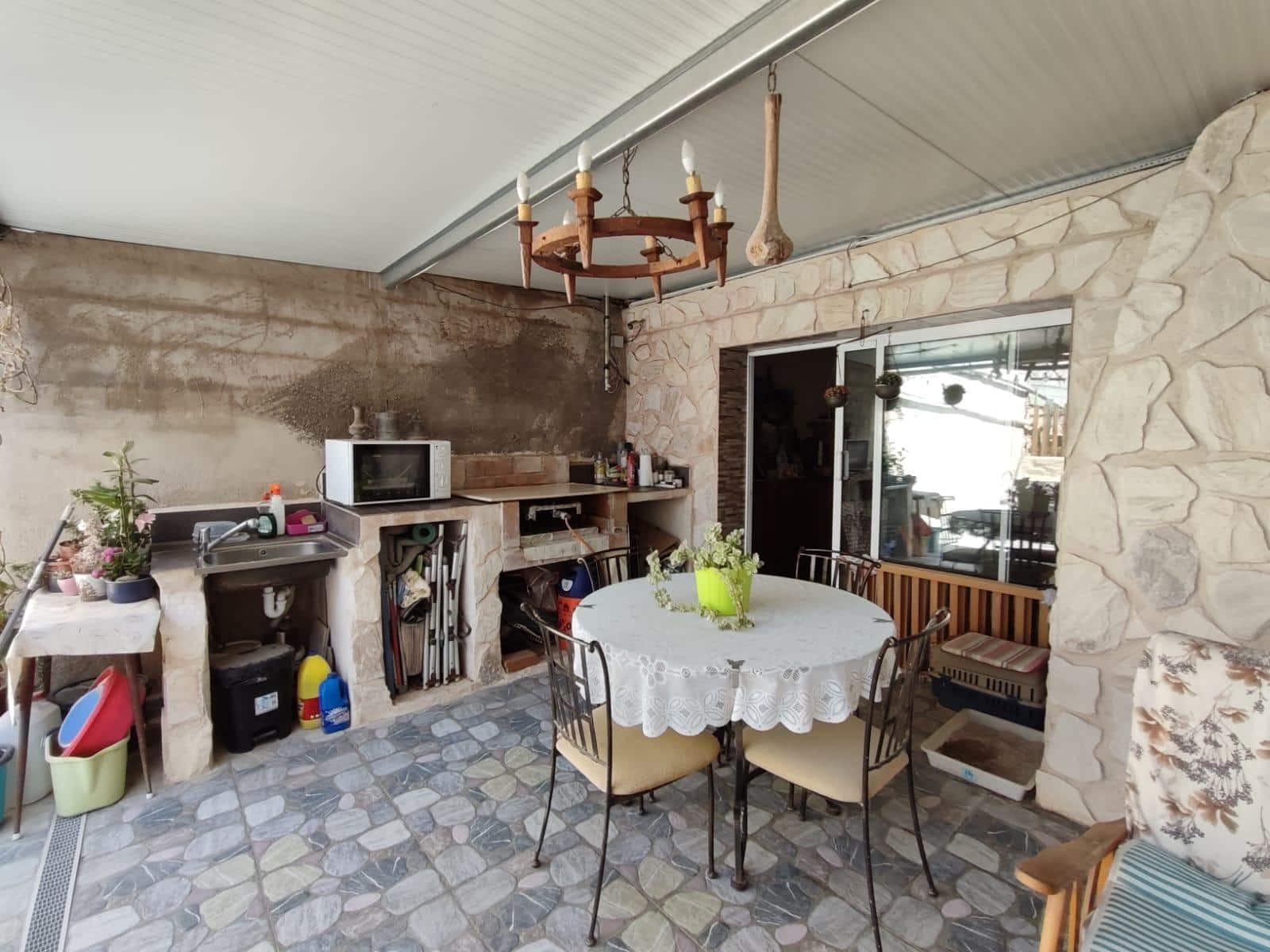 2 bedroom Villa for sale in Los Montesinos - € 140,000 (Ref: 7677130)