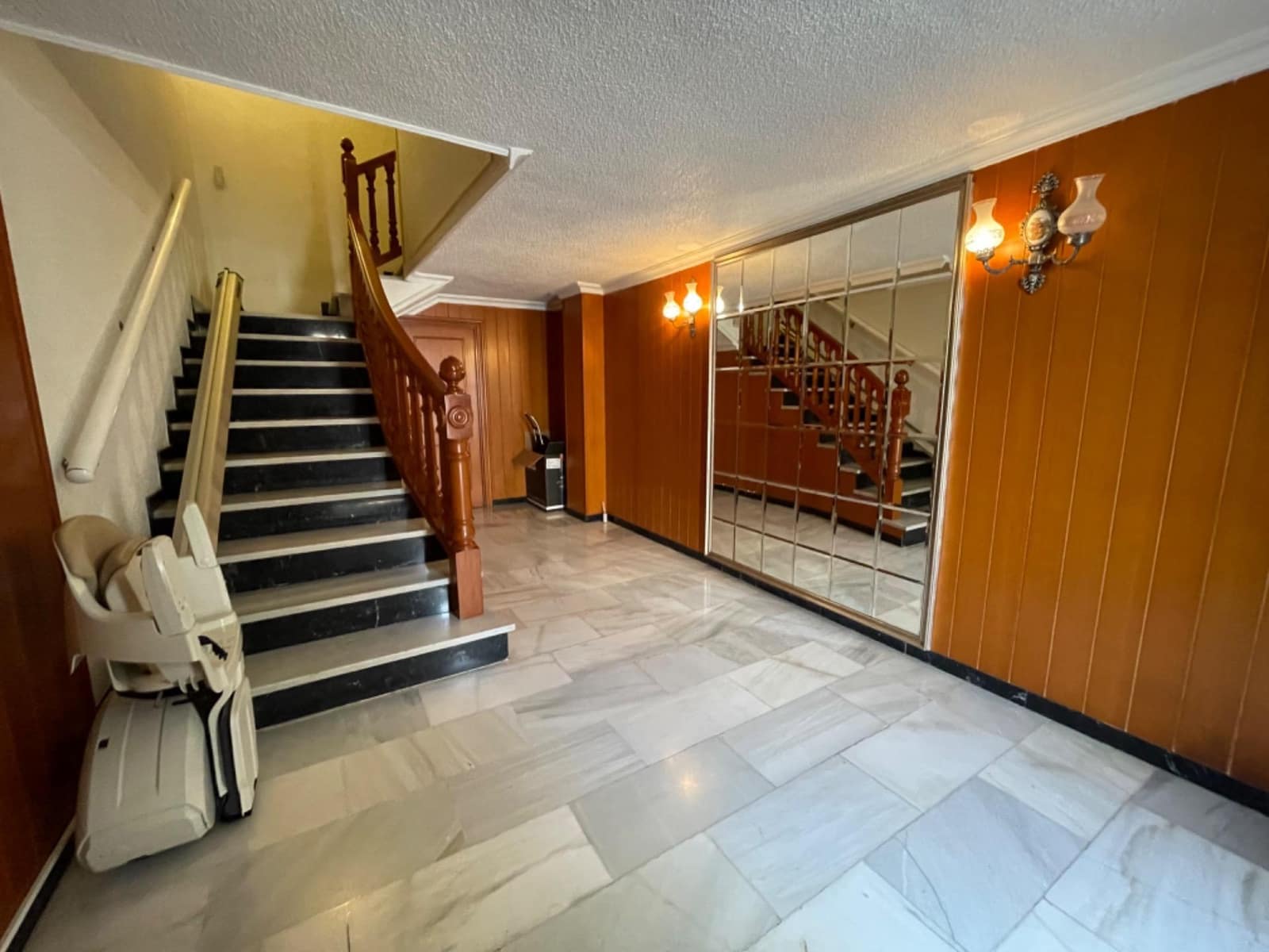 5 sovrum Semi-fristående Villa till salu i Guardamar del Segura - 400 000 € (Ref: 7703157)