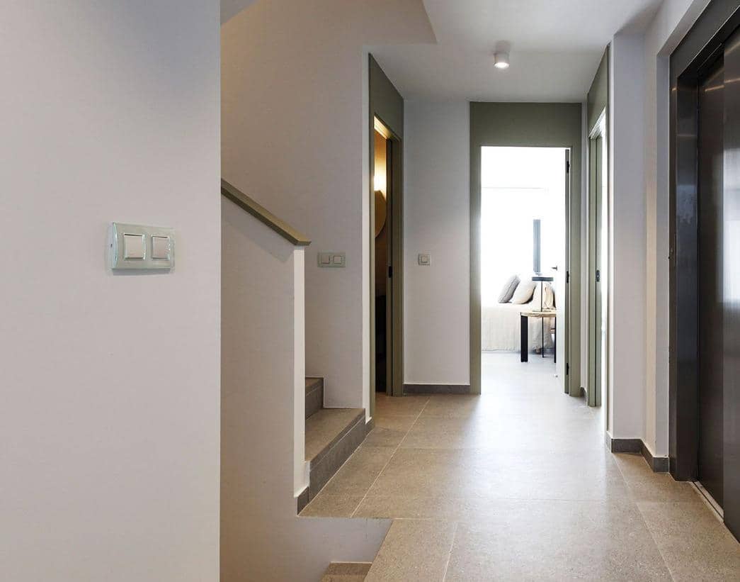 4 soverom Villa til salgs i Guardamar del Segura med svømmebasseng garasje - € 799 990 (Ref: 7770567)