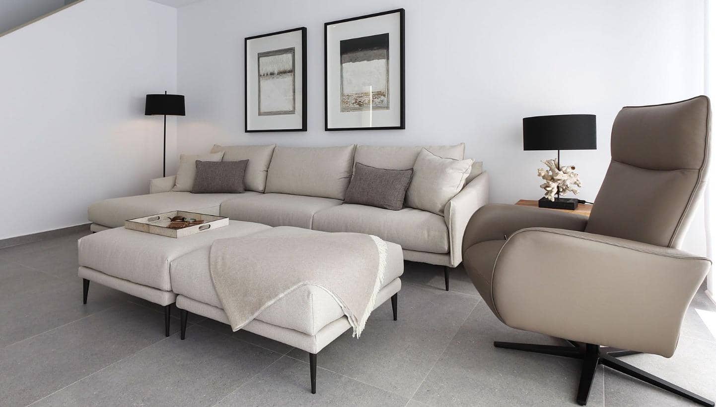 4 soverom Villa til salgs i Guardamar del Segura med svømmebasseng garasje - € 799 990 (Ref: 7770567)