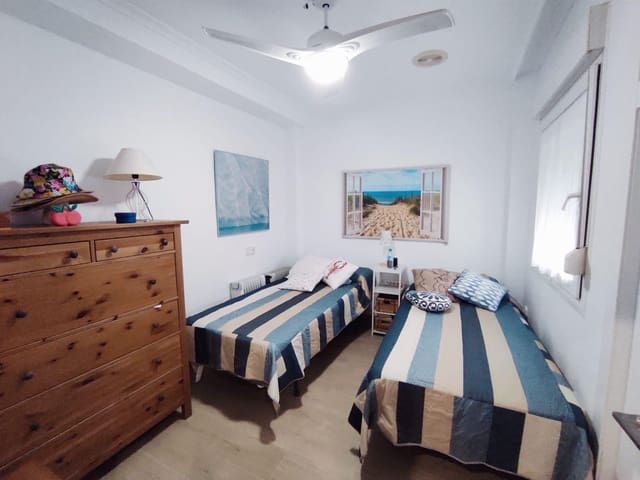 Ático de 1 habitación en La Mata, Torrevieja en venta - 280.000 € (Ref: 7837232)