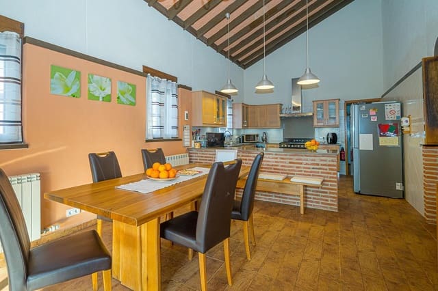 4 Zimmer Villa zu verkaufen in Formentera del Segura mit Pool - 539.900 € (Ref: 7839762)