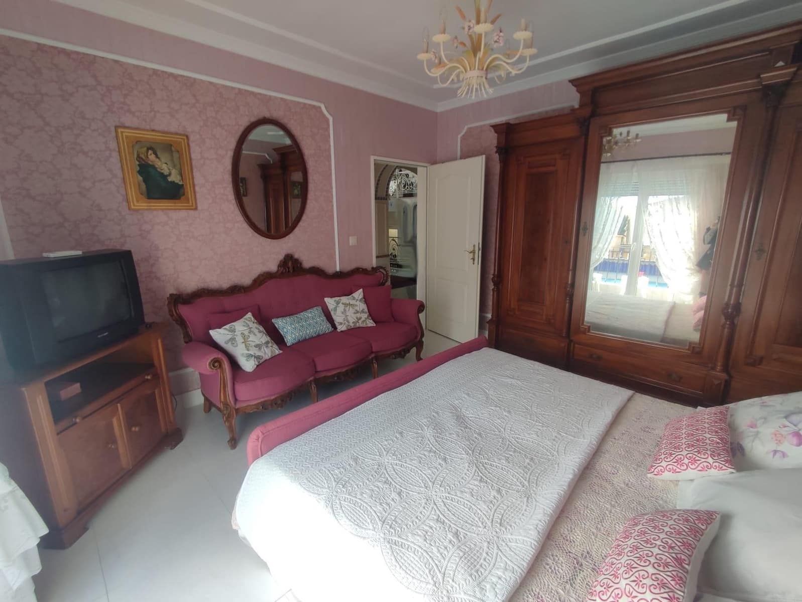 6 bedroom Villa for sale in San Fulgencio with pool garage - € 700,000 (Ref: 7886838)