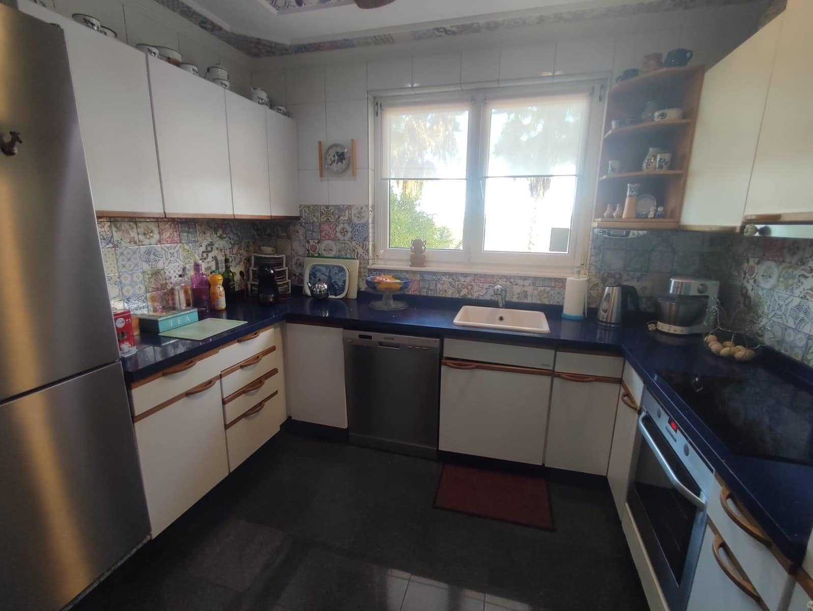 6 bedroom Villa for sale in San Fulgencio with pool garage - € 700,000 (Ref: 7886838)