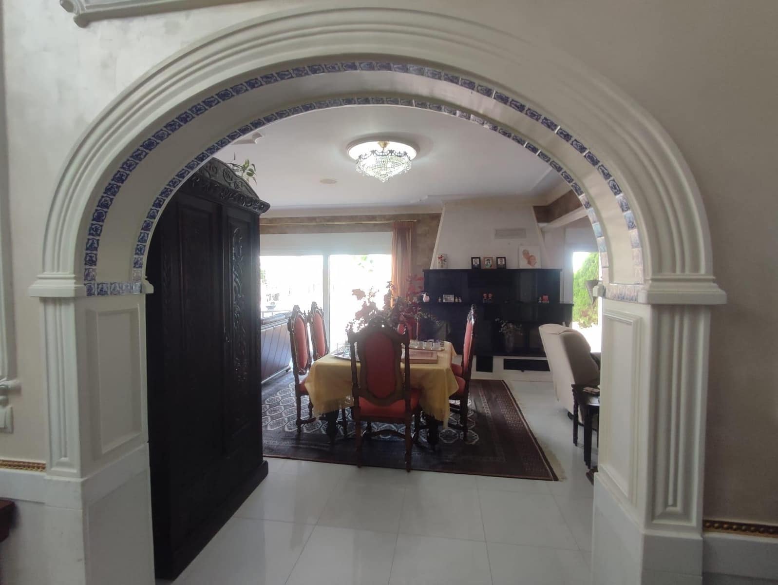 6 bedroom Villa for sale in San Fulgencio with pool garage - € 700,000 (Ref: 7886838)