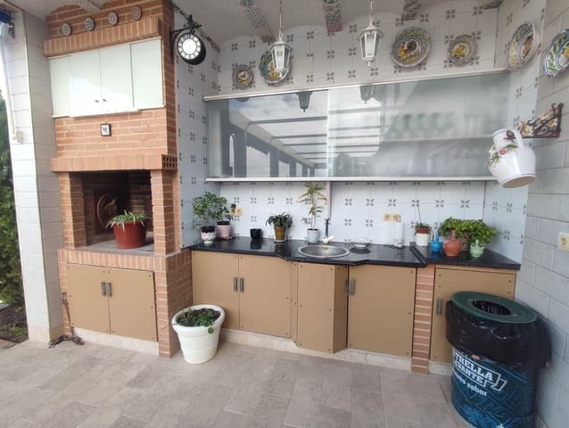 Chalet de 6 habitaciones en San Fulgencio en venta con piscina garaje - 700.000 € (Ref: 7886838)