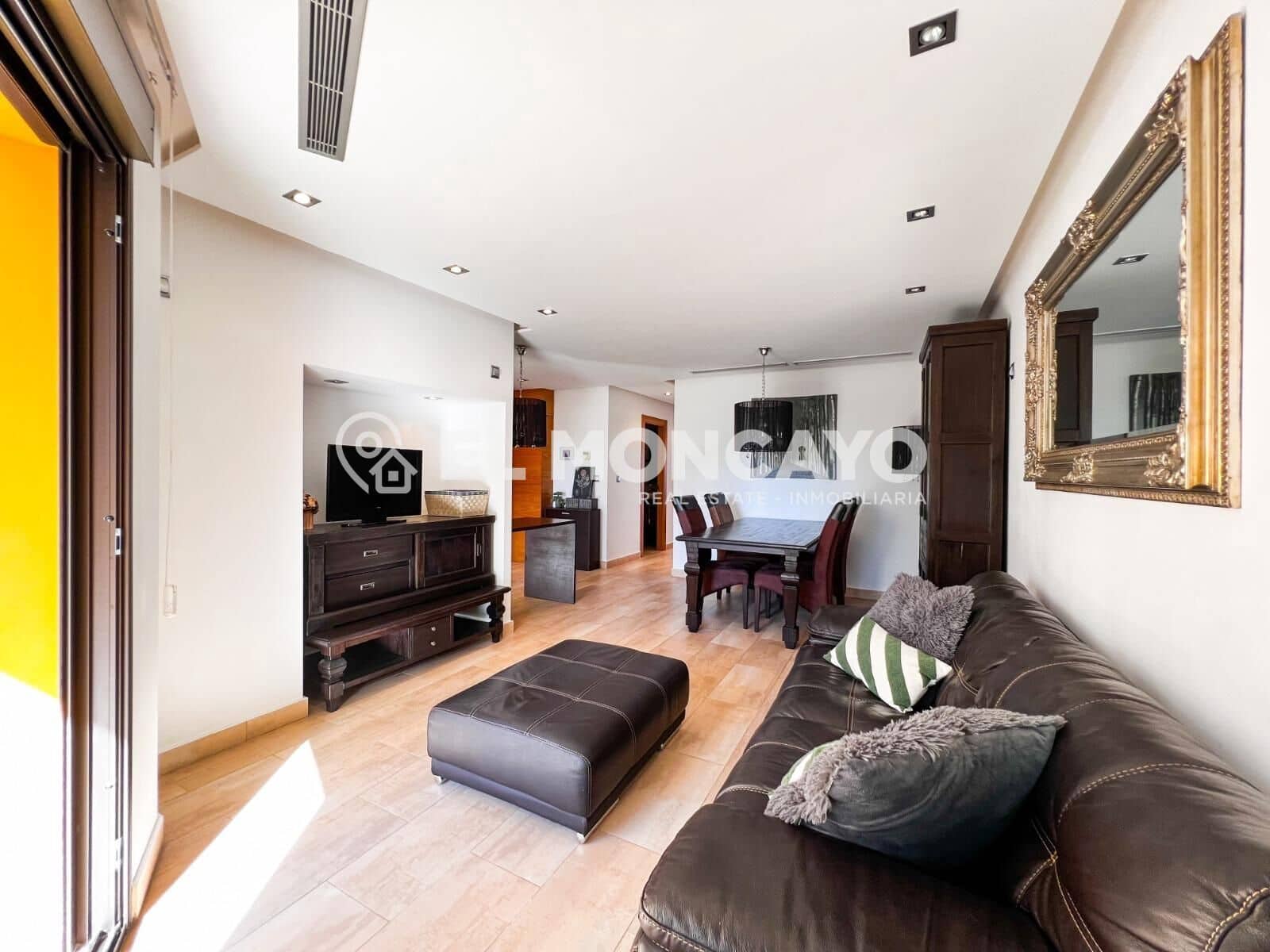 2 Zimmer Apartment zu verkaufen in Guardamar del Segura mit Pool Garage - 265.000 € (Ref: 7982560)