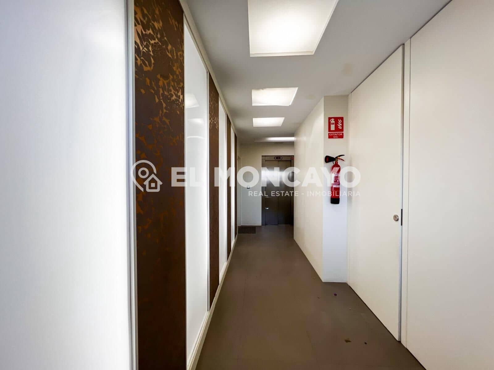 2 Zimmer Apartment zu verkaufen in Guardamar del Segura mit Pool Garage - 265.000 € (Ref: 7982560)