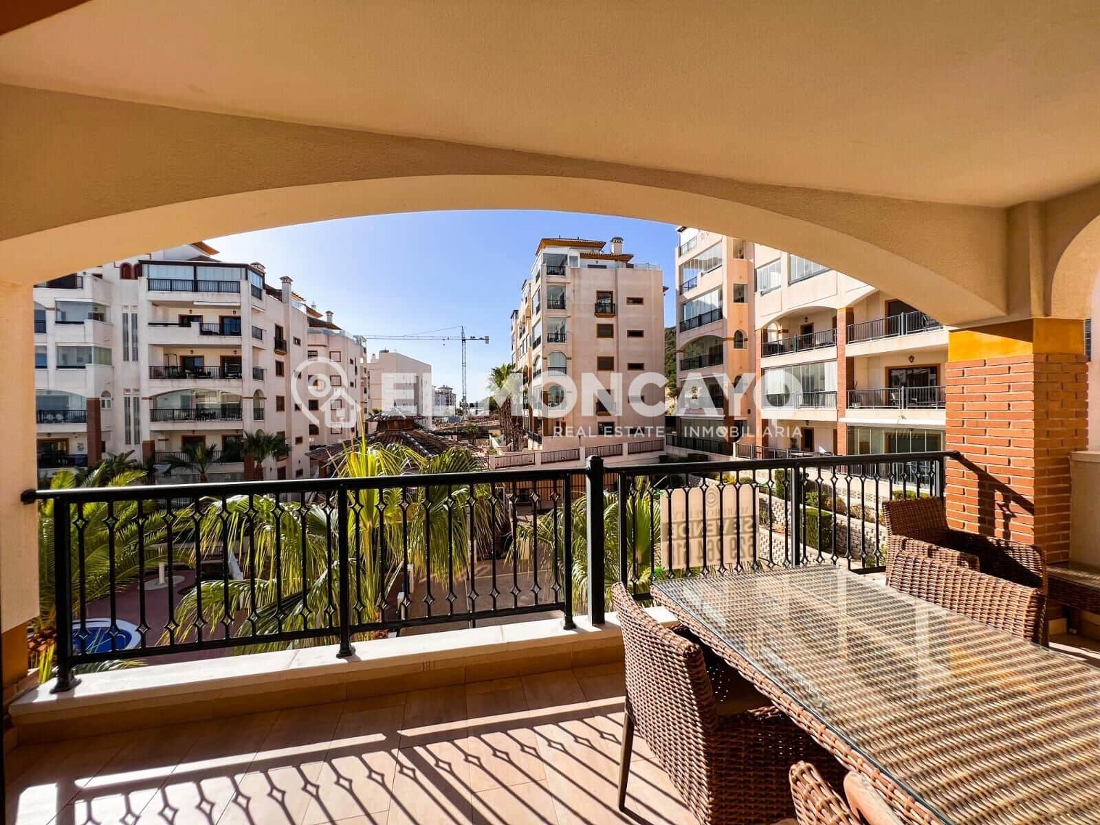 2 Zimmer Apartment zu verkaufen in Guardamar del Segura mit Pool Garage - 265.000 € (Ref: 7982560)